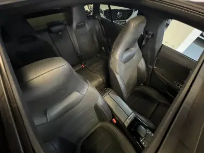 Mercedes-Benz CLA 180 2021 - 24990 EUR, 135000 km - AUTO.MOTO.pt - 135000km - foto 25 de 41