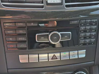 Mercedes-Benz CLS 350 2014 - 29000 EUR, 237000 km - AUTO.MOTO.pt - 237000km - foto 42 de 50