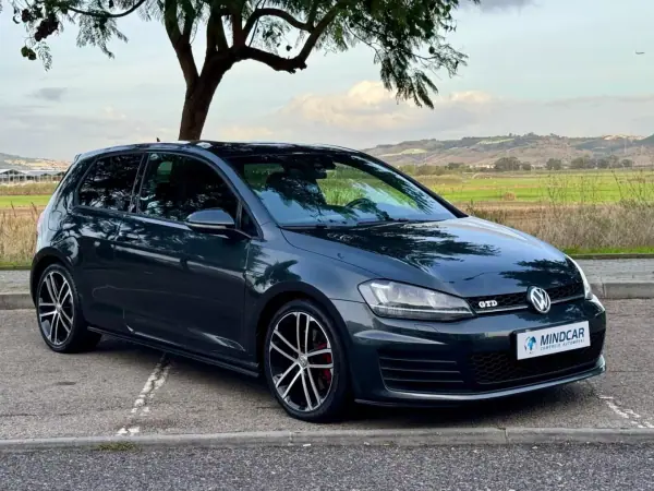 Volkswagen Golf 2015 - 17980 EUR, 168500 km - AUTO.MOTO.pt - 168500km - foto 5 de 21