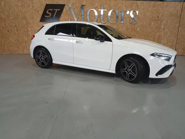 Mercedes-Benz A 250e 2024 - 39950 EUR, 24000 km - AUTO.MOTO.pt - 24000km - foto 2 de 22