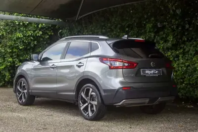 Nissan Qashqai 2017 - 17500 EUR, 127700 km - AUTO.MOTO.pt - 127700km - foto 10 de 20