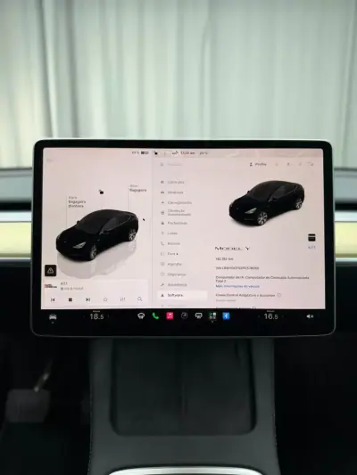 Tesla Model Y 2022 - 32000 EUR, 143000 km - AUTO.MOTO.pt - 143000km - foto 16 de 25