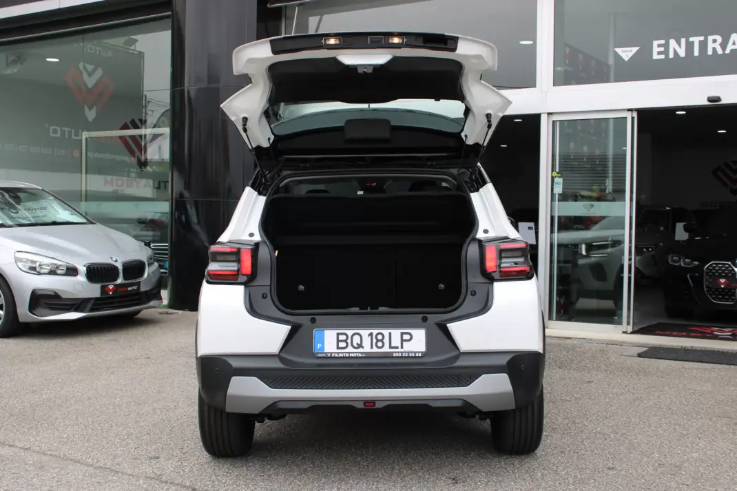 Citroën C3 2025 - 20900 EUR, 1769 km - AUTO.MOTO.pt - 1769km - foto 20 de 20