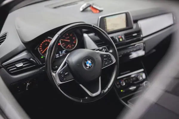 BMW 216 Active Tourer 2015 - 12750 EUR, 196513 km - AUTO.MOTO.pt - 196513km - foto 5 de 43
