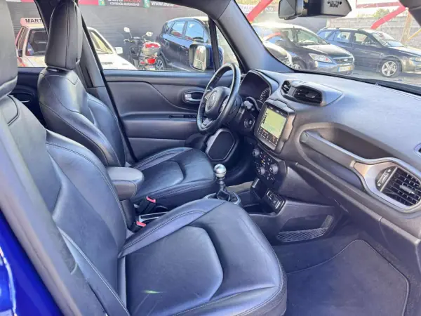 Jeep Renegade 2020 - 17000 EUR, 120000 km - AUTO.MOTO.pt - 120000km - foto 16 de 22