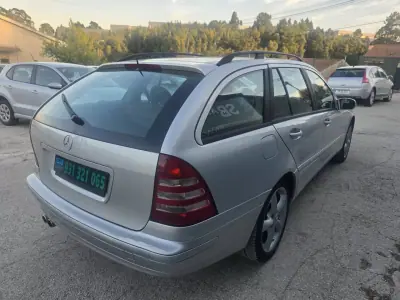 Mercedes-Benz C 220 2001 - 2750 EUR, 350000 km - 350000km - foto 14 de 16