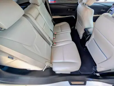 Lexus RX 450h 2011 - 12500 EUR, 281814 km - 281814km - foto 13 de 28