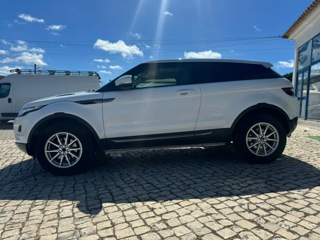 Land Rover Range Rover Evoque 2012 - 21000 EUR, 169000 km - AUTO.MOTO.pt - 169000km - foto 14 de 15