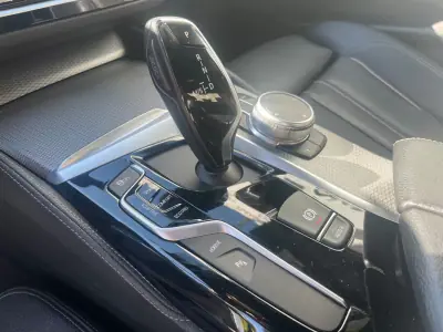 BMW 530e 2019 - 27900 EUR, 95000 km - 95000km - foto 6 de 11