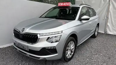 Skoda Kamiq 2024 - 15900 EUR, 54000 km - AUTO.MOTO.pt - 54000km - foto 2 de 12