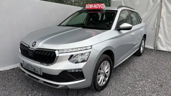 Skoda Kamiq 2024 - 15900 EUR, 54000 km - AUTO.MOTO.pt - 54000km - foto 2 de 12
