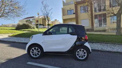 Smart Fortwo Cabrio 2016 - 10980 EUR, 90000 km - AUTO.MOTO.pt - 90000km - foto 3 de 15