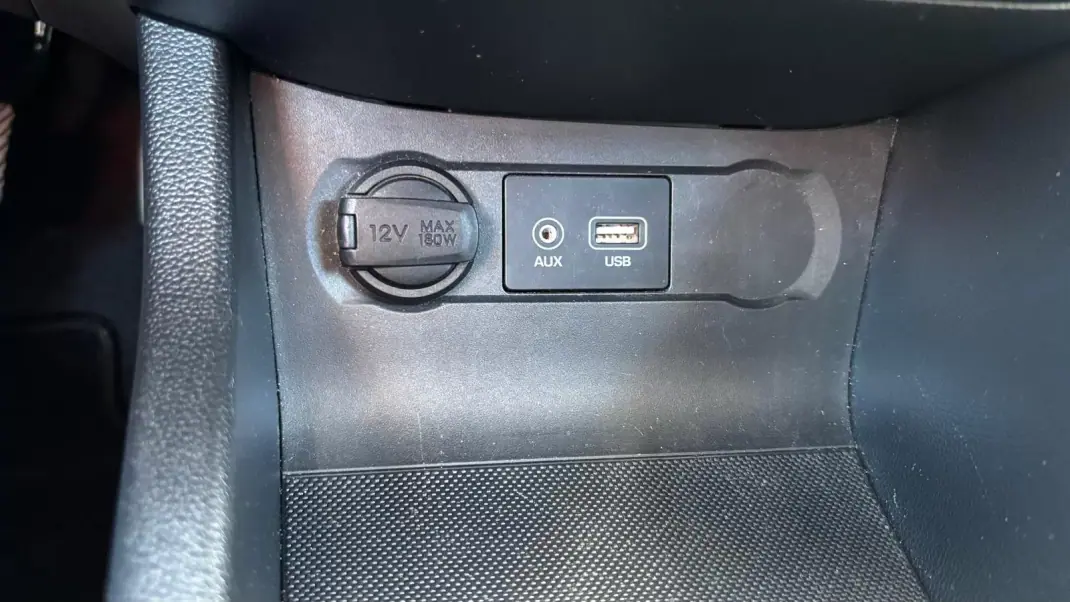 Hyundai i20 2017 - 11390 EUR, 78000 km - AUTO.MOTO.pt - 78000km - foto 20 de 20