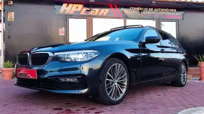 BMW 520 2018 - 29990 EUR, 130000 km - AUTO.MOTO.pt - 130000km - foto 13 de 43