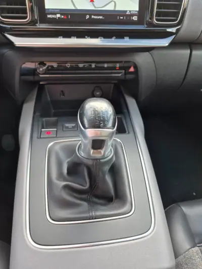 Citroën C5 Aircross 2019 - 20900 EUR, 75272 km - AUTO.MOTO.pt - 75272km - foto 15 de 23