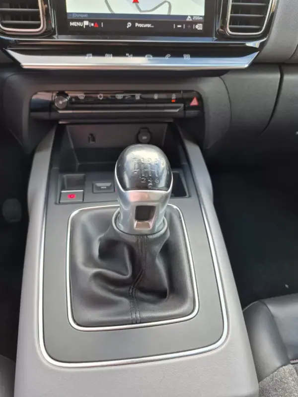 Citroën C5 Aircross 2019 - 20900 EUR, 75272 km - AUTO.MOTO.pt - 75272km - foto 15 de 23