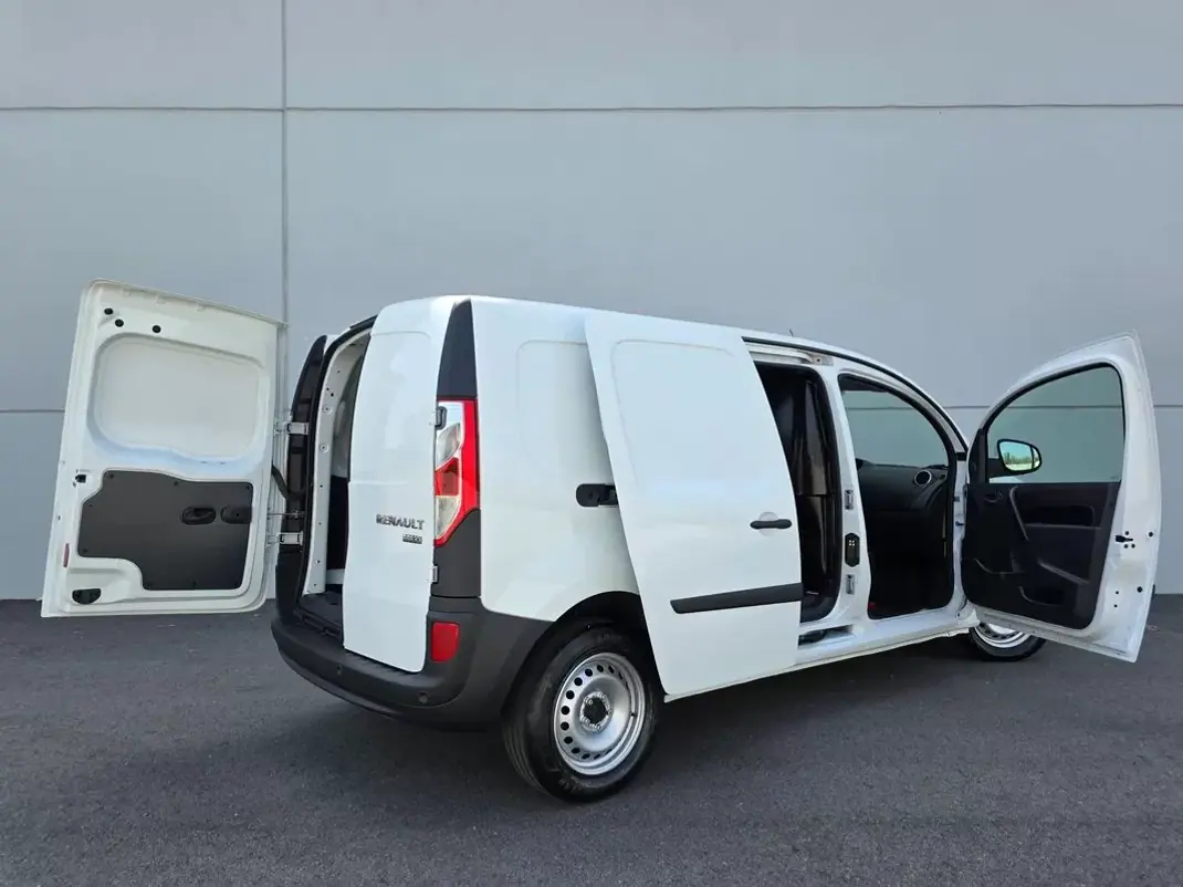 Renault Kangoo 2021 - 12500 EUR, 143600 km - 143600km - foto 19 de 23