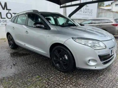 Renault Mégane Break 2012 - 4500 EUR, 299771 km - AUTO.MOTO.pt - 299771km - foto 2 de 11