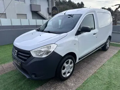 Dacia Dokker 2015 - 7000 EUR, 287197 km - AUTO.MOTO.pt - 287197km - foto 3 de 35