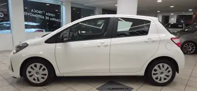 Toyota Yaris 2020 - 12990 EUR, 61278 km - AUTO.MOTO.pt - 61278km - foto 5 de 39