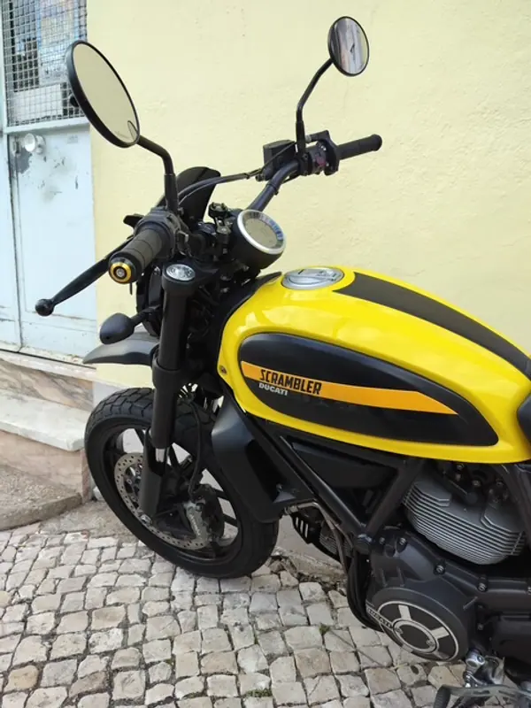 Ducati Scrambler Classic 2016 - 5800 EUR, 29500 km - 29500km - foto 3 de 7
