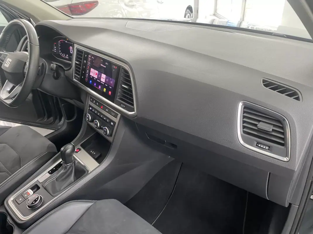 SEAT Ateca 2021 - 20900 EUR, 53837 km - AUTO.MOTO.pt - 53837km - foto 31 de 41