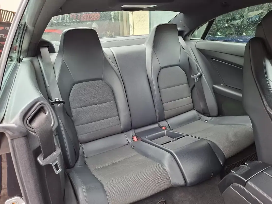 Mercedes-Benz E 250 2009 - 16500 EUR, 134447 km - AUTO.MOTO.pt - 134447km - foto 23 de 29