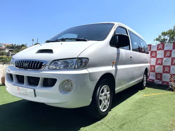 Hyundai H-1 2003 - 8990 EUR, 171580 km - AUTO.MOTO.pt - 171580km - foto 4 de 17
