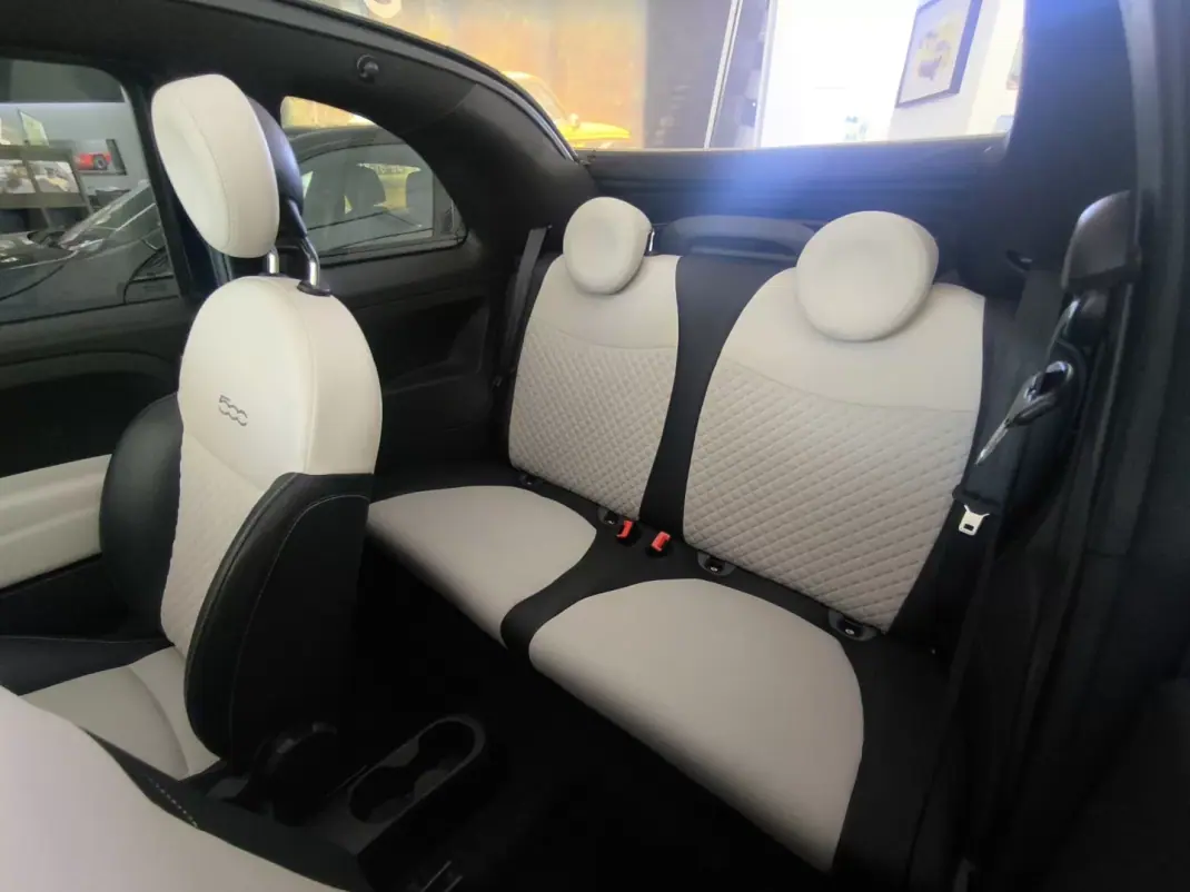 Fiat 500C 2022 - 11900 EUR, 89900 km - 89900km - foto 8 de 26