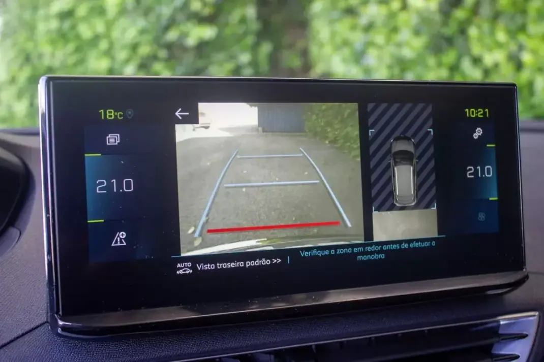 Peugeot 3008 2021 - 23500 EUR, 125000 km - AUTO.MOTO.pt - 125000km - foto 17 de 17