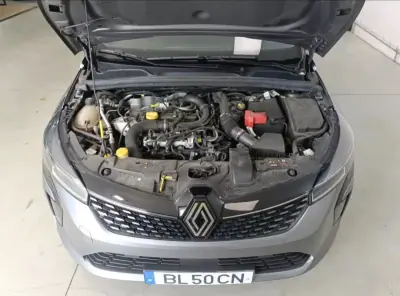 Renault Clio 2024 - 16500 EUR, 129500 km - AUTO.MOTO.pt - 129500km - foto 11 de 13