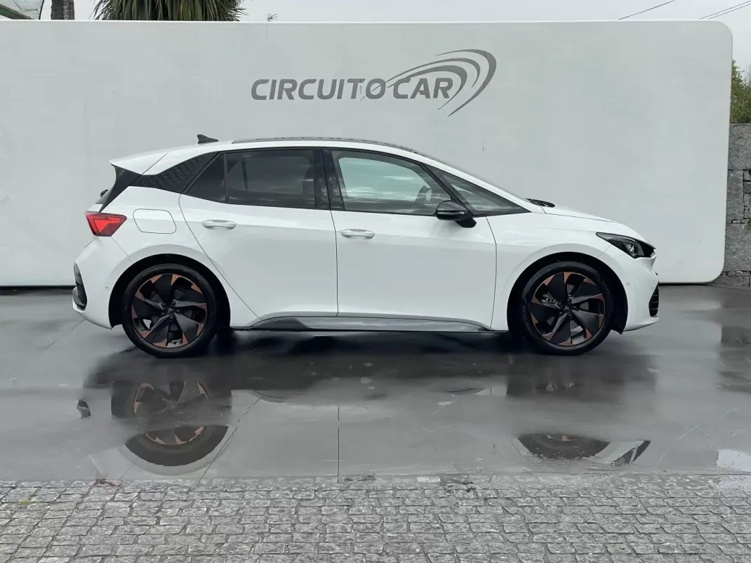Cupra Born 2022 - 23495 EUR, 49504 km - AUTO.MOTO.pt - 49504km - foto 9 de 37