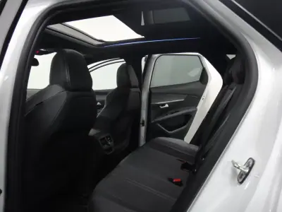 Peugeot 3008 2020 - 19500 EUR, 78000 km - AUTO.MOTO.pt - 78000km - foto 18 de 37