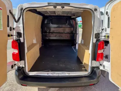 Fiat Scudo Furgao L2 1.5 BLUEHDI 120CV S&S 2022 - 17450 EUR, 114128 km - 114128km - foto 9 de 10