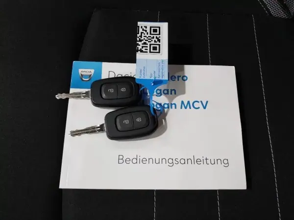 Dacia Sandero 2021 - 12990 EUR, 34000 km - AUTO.MOTO.pt - 34000km - foto 20 de 21