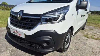 Renault Trafic 2.0 DCI L2 H1 2019 - 24900 EUR, 125914 km - AUTO.MOTO.pt - 125914km - foto 16 de 20