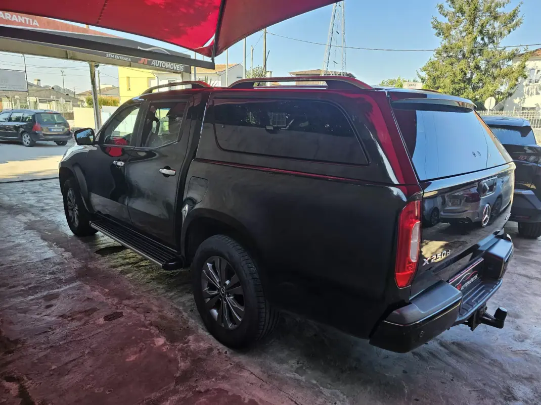 Mercedes-Benz X 250 2019 - 30999 EUR, 219000 km - 219000km - foto 5 de 25