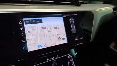 Audi e-tron 2019 - 42900 EUR, 78950 km - AUTO.MOTO.pt - 78950km - foto 9 de 58