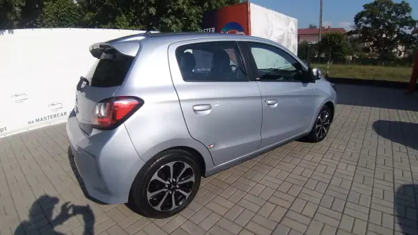Mitsubishi Space Star 2020 - 11450 EUR, 50000 km - AUTO.MOTO.pt - 50000km - foto 22 de 28