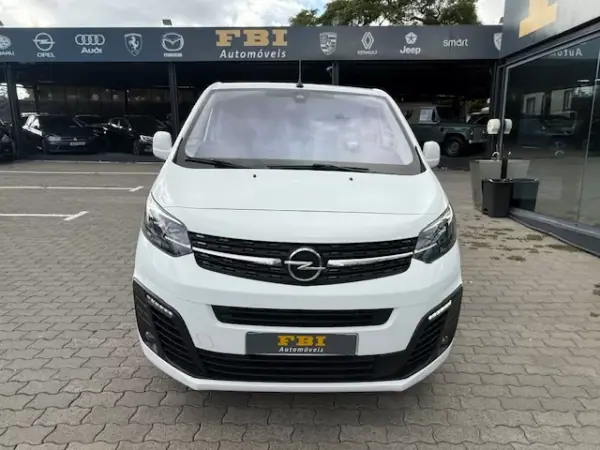 Opel 1204 2021 - 39900 EUR, 72880 km - AUTO.MOTO.pt - 72880km - foto 5 de 12