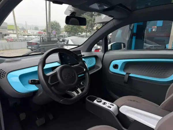 XEV Yoyo 2023 - 11900 EUR, 21000 km - AUTO.MOTO.pt - 21000km - foto 7 de 10