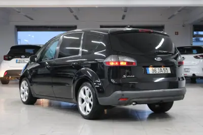 Ford S-Max 2007 - 5990 EUR, 242000 km - AUTO.MOTO.pt - 242000km - foto 4 de 14