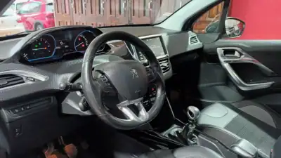 Peugeot 2008 2016 - 13750 EUR, 44423 km - AUTO.MOTO.pt - 44423km - foto 19 de 58