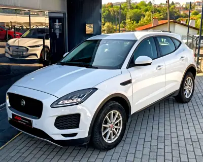 Jaguar E-Pace 2019 - 20500 EUR, 122300 km - AUTO.MOTO.pt - 122300km - foto 3 de 20