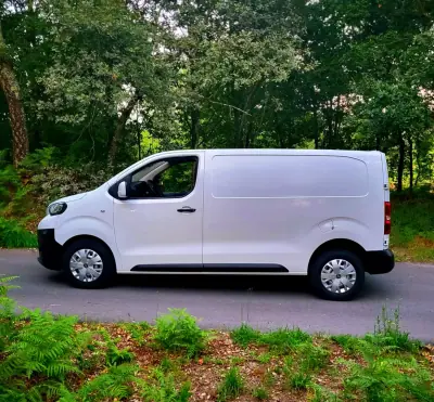 Peugeot Expert 2019 - 14990 EUR, 158000 km - AUTO.MOTO.pt - 158000km - foto 4 de 10