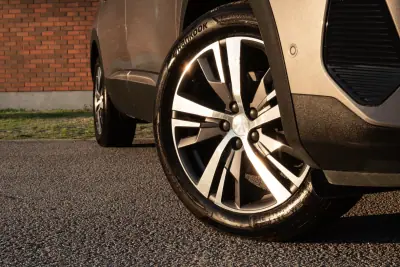 Peugeot 5008 2021 — foto 6 de 24