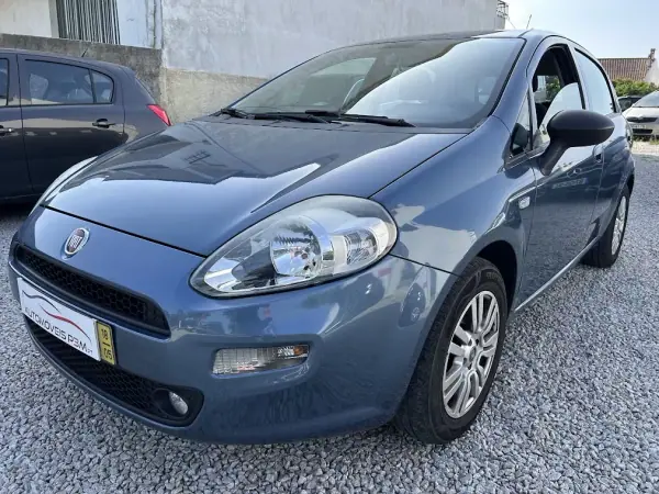 Fiat Punto 2018 - 8750 EUR, 84900 km - AUTO.MOTO.pt - 84900km - foto 2 de 11