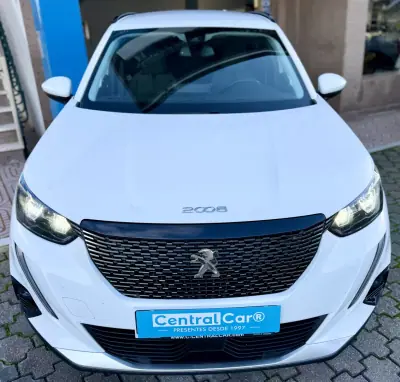 Peugeot 2008 2021 - 18950 EUR, 63000 km - AUTO.MOTO.pt - 63000km - foto 4 de 24