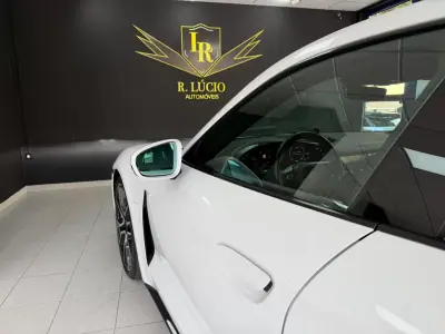 Porsche Taycan 2023 - 67000 EUR, 46411 km - 46411km - foto 14 de 40