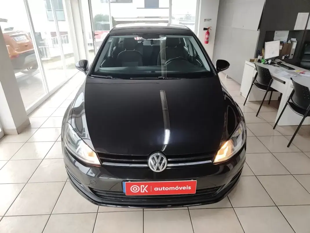 Volkswagen Golf 2013 - 10750 EUR, 198000 km - AUTO.MOTO.pt - 198000km - foto 4 de 34
